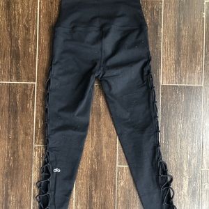Alo yoga leggings